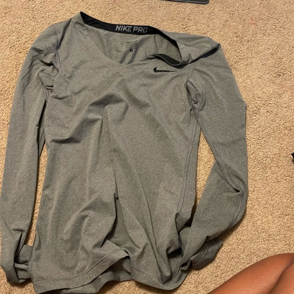 Nike pro long sleeeve shirt